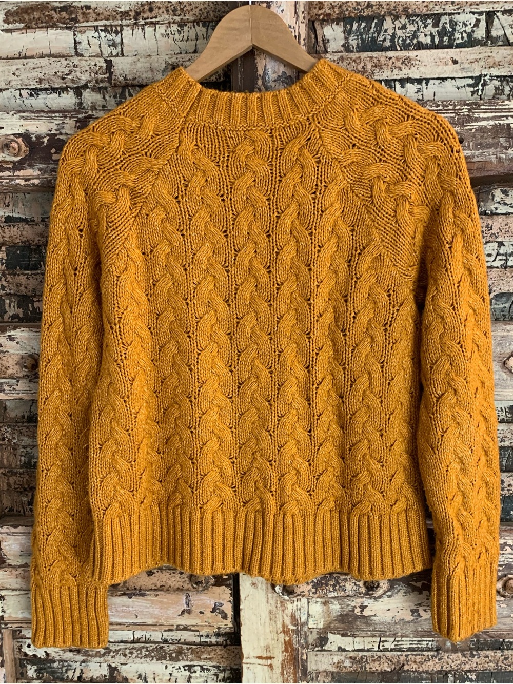 Lucky Brand Women's Soft Quinn Cable Knit Sweater, Mustard, Boxy Cropped Cozy, M - Picture 2 of 7
